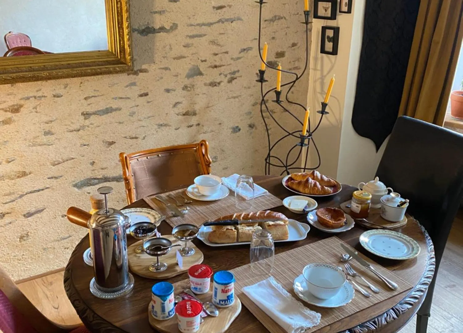 Une Nuit Chez Une Artisane Josselin 0*,  Frankreich